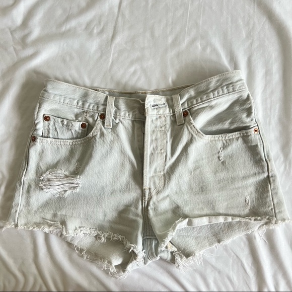 Levi’s jeans shorts 26 - Picture 1 of 5